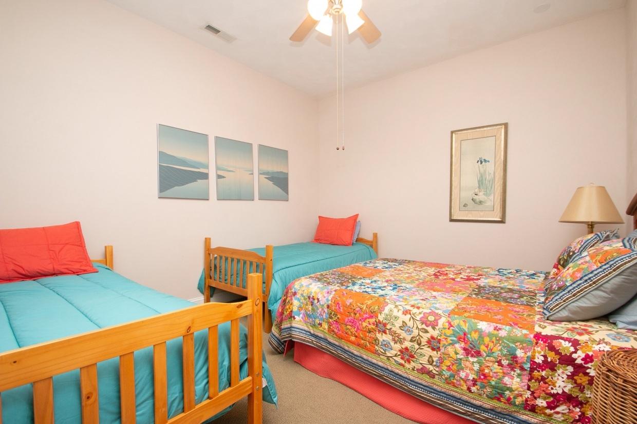 370 Woodbrook Road Moneta, VA 24121 - Photo 70 of 88 img_2514