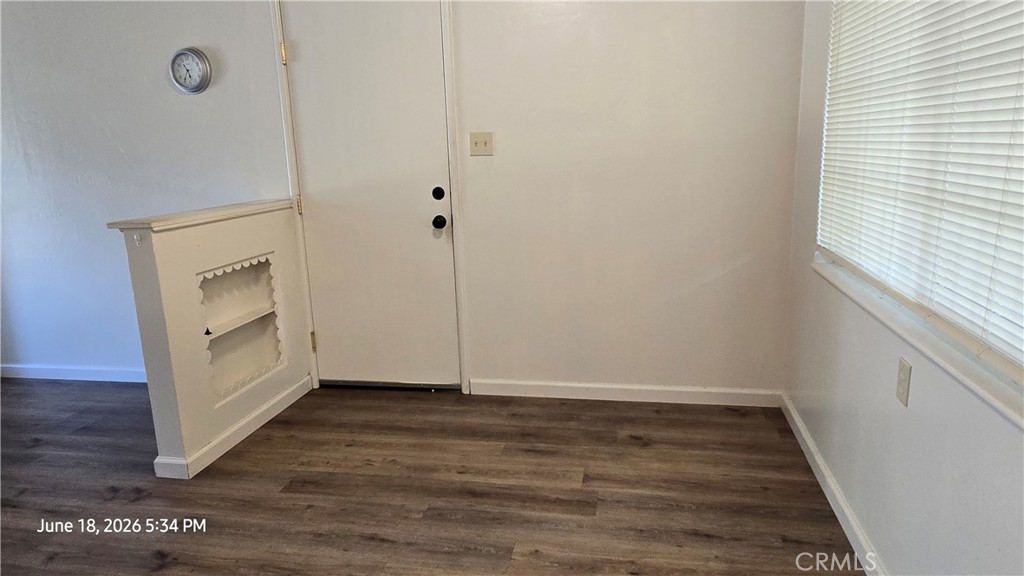 39 Franciscan Way Chico, CA 95973 - Photo 24 of 37 Cute Wall-Nook in Dining & door to garage