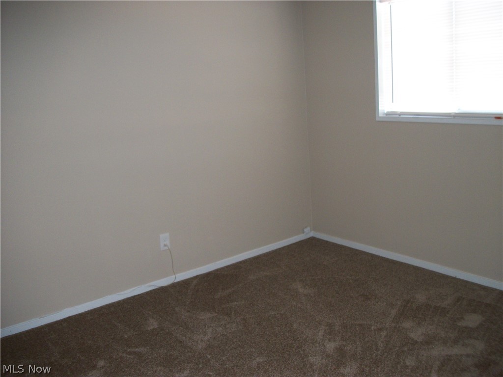 16209 Rockside Road Maple Heights, OH 44137 - Photo 4 of 5