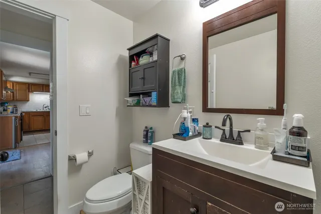 $599,950 | 22942 105th Avenue Southeast, Kent, WA 98031