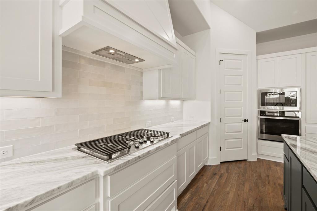 914 Highlands Avenue Aledo, TX 76008 - Photo 16 of 40