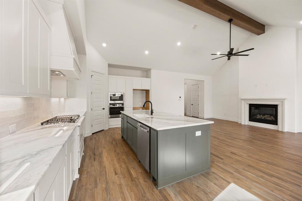 914 Highlands Avenue Aledo, TX 76008 - Photo 17 of 40