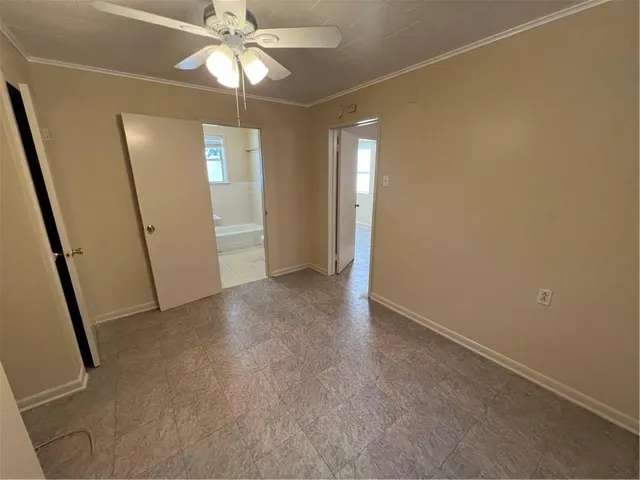 $825 | 638 Ave F, Unit B, Westwego, LA 70094