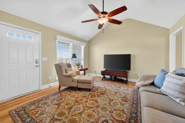 $331,900 | 1602 Oxford Court, Columbia, TN 38401