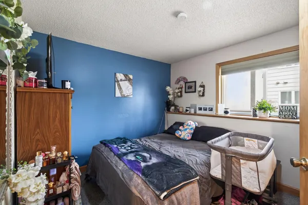 $425,000 | 14810 40th Avenue North, Plymouth, MN 55446