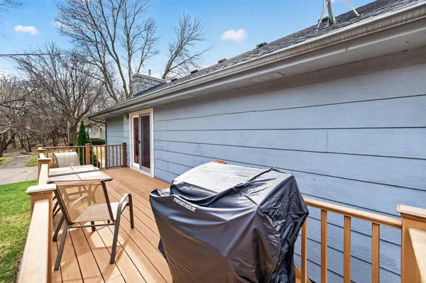 $425,000 | 14810 40th Avenue North, Plymouth, MN 55446