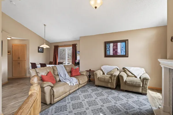 $425,000 | 14810 40th Avenue North, Plymouth, MN 55446