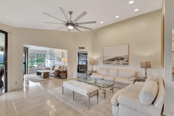 $10,000 | 15814 Loch Maree Lane, Unit 3304, Delray Beach, FL 33446