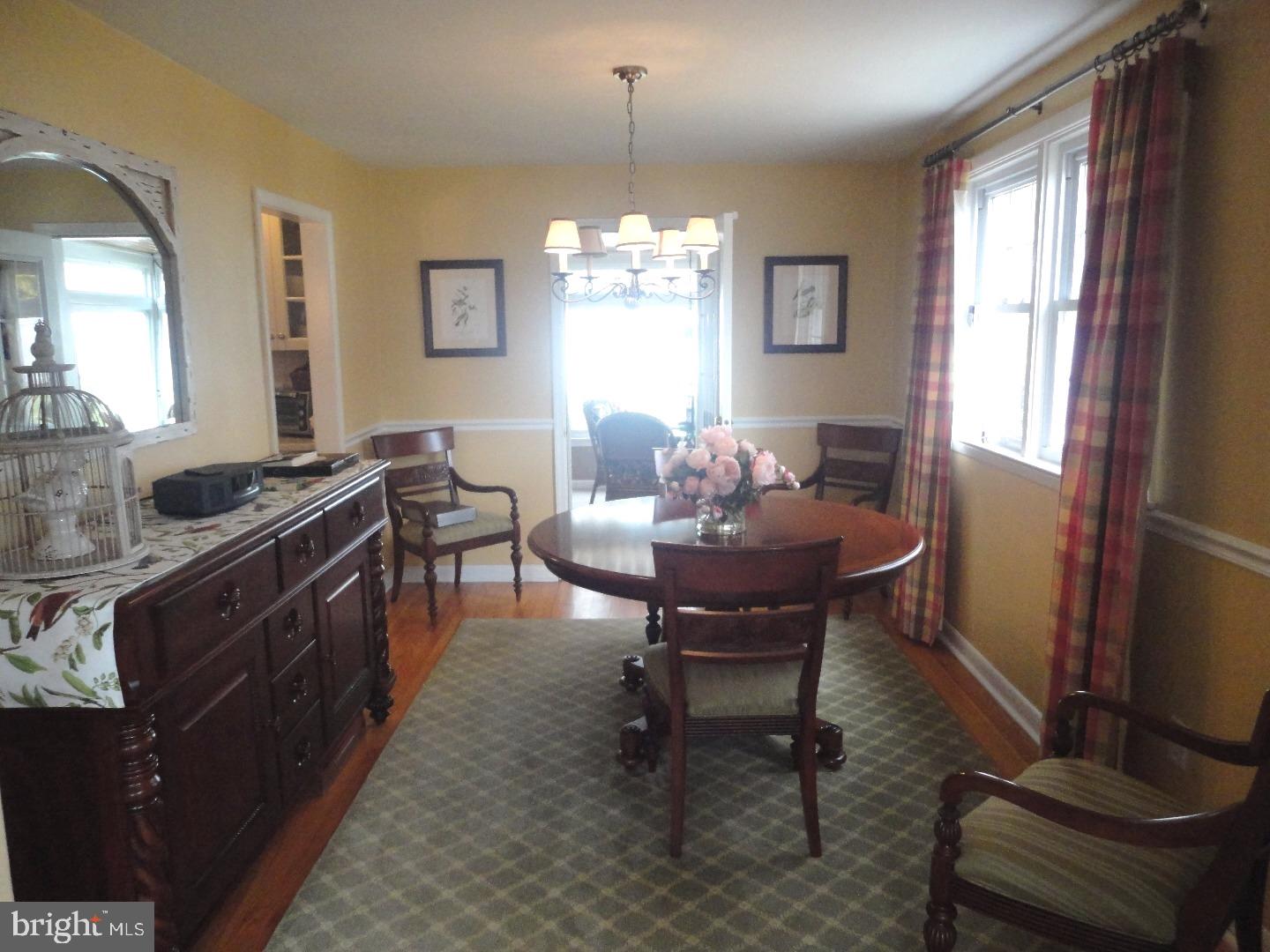604 Evans Road Springfield, PA 19064 - Photo 7 of 25 Dining Room