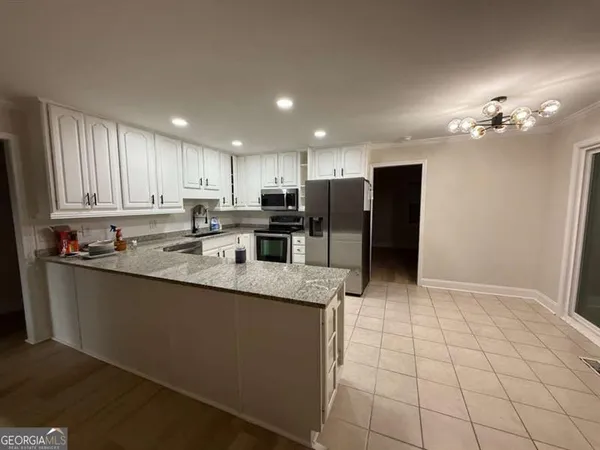 $235,000 | 110 Foxfire Drive, Warner Robins, GA 31093