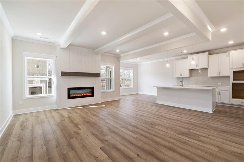 357 Scarlet Rose Way Hoschton, GA 30548 - Photo 3 of 125