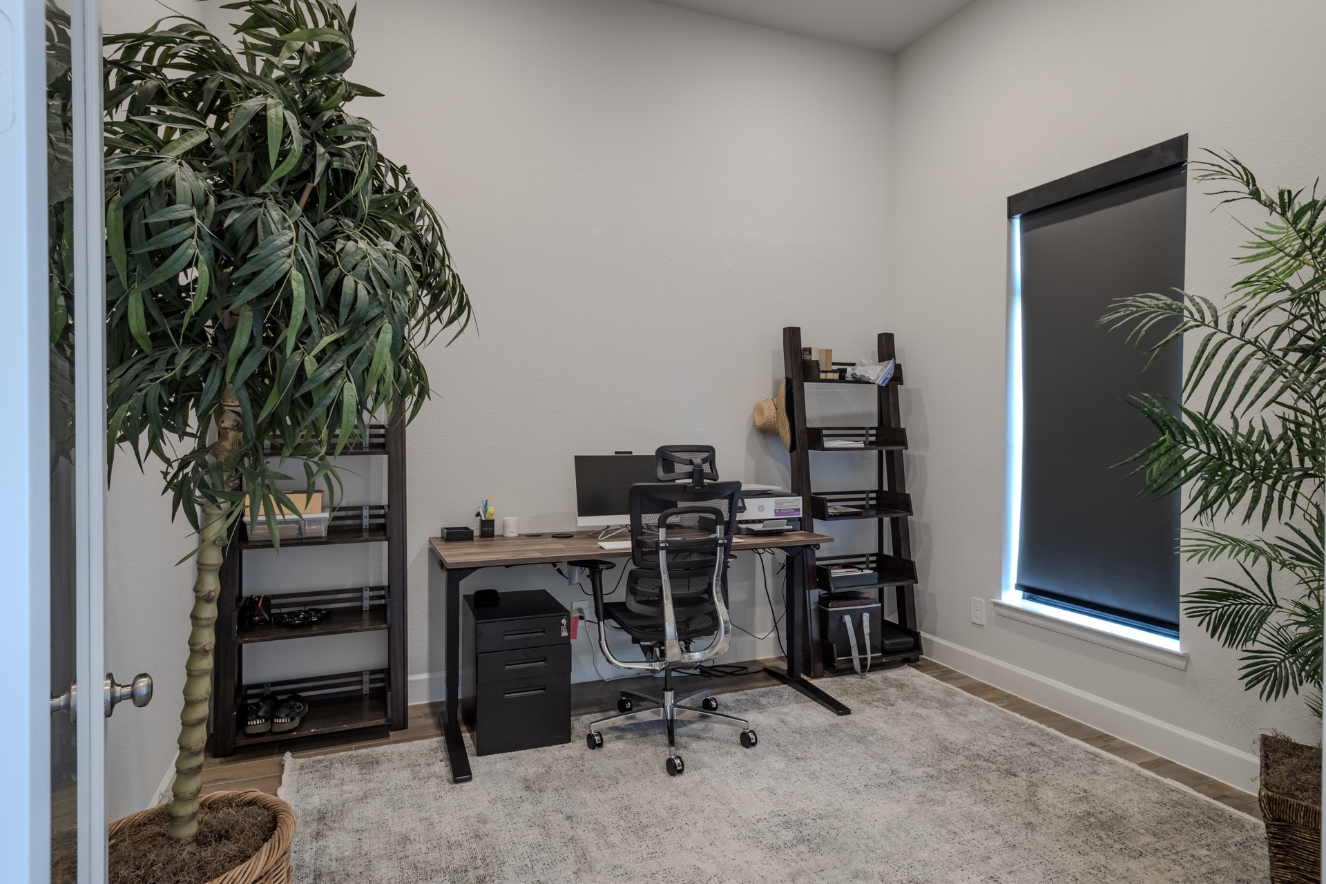 15273 Tree Swallow Court Magnolia, TX 77354 - Photo 5 of 46