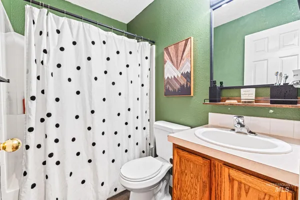 $445,000 | 3914 Wild Wood Lane, New Plymouth, ID 83655