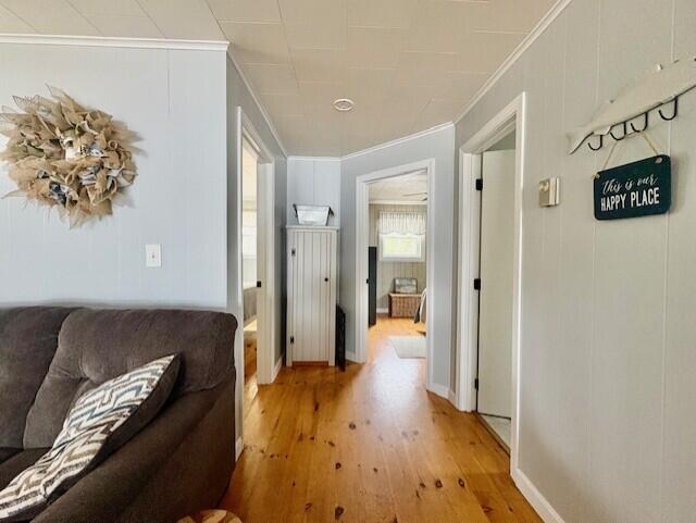 156 Sandy Point Road Sanford, ME 04073 - Photo 43 of 49 Hallway