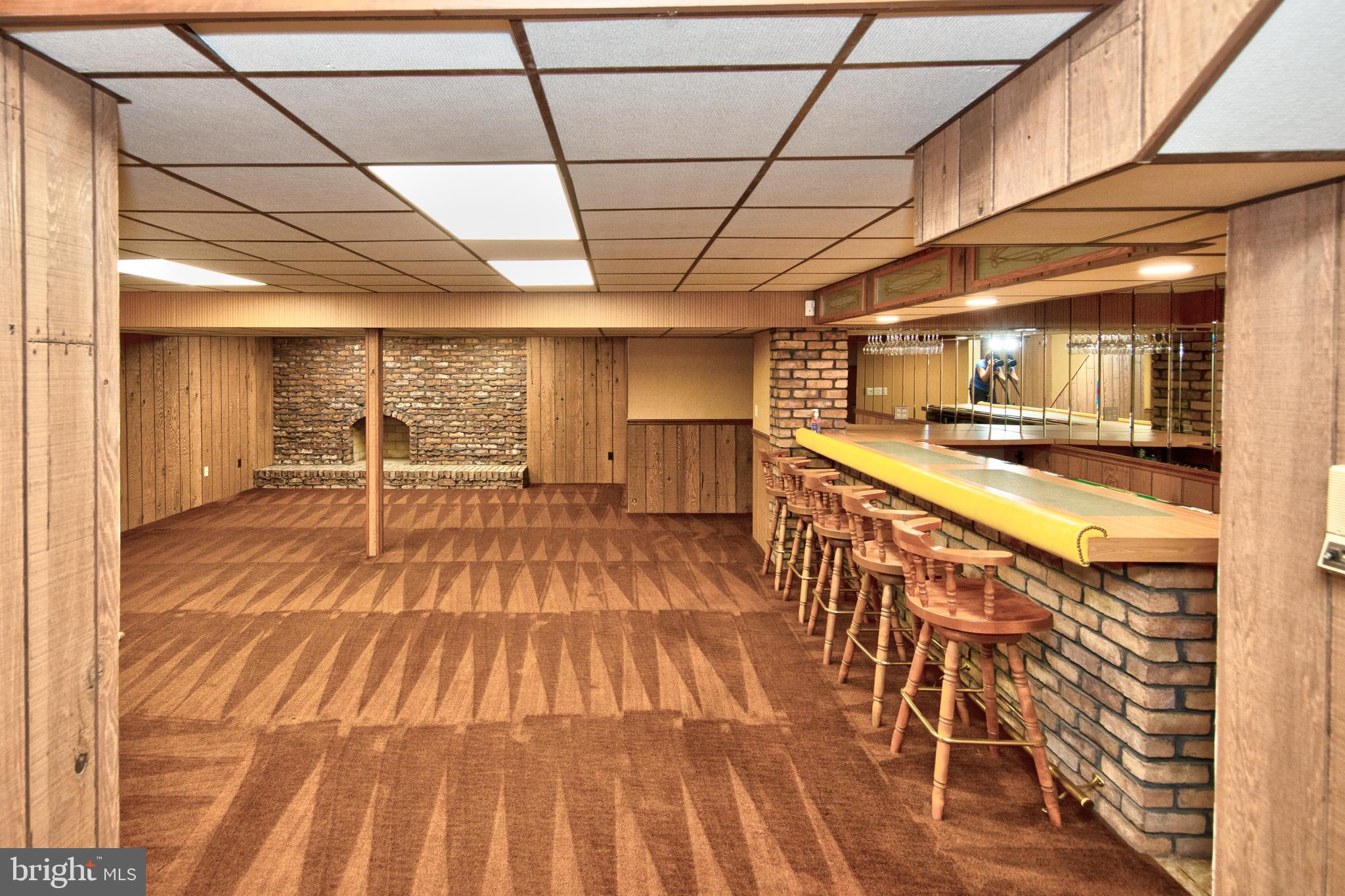 8007 Yellowstone Road Kingsville, MD 21087 - Photo 35 of 46 Recreation room with custom bar