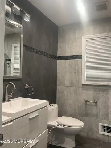 $4,000 | 117 Greymoor Road, Howell, NJ 07731