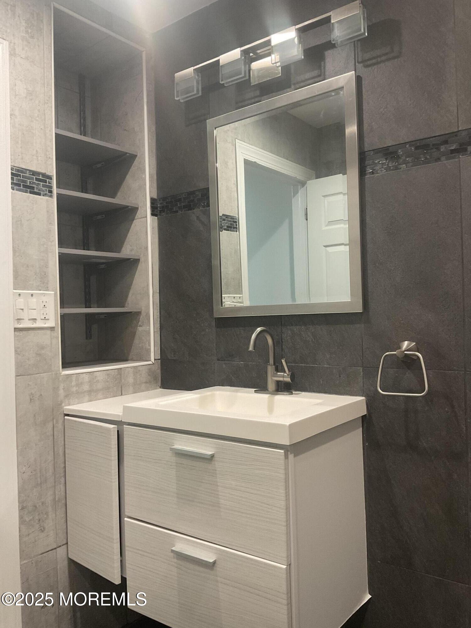 117 Greymoor Road Howell, NJ 07731 - Photo 22 of 41 IMG_0821