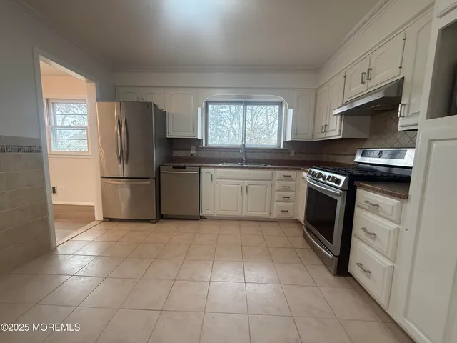 $4,000 | 117 Greymoor Road, Howell, NJ 07731