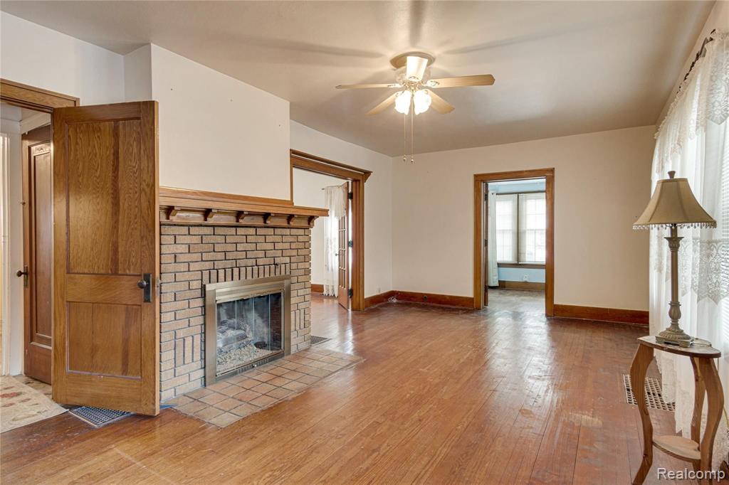 5494 Corunna Road Flint, MI 48532 - Photo 19 of 48