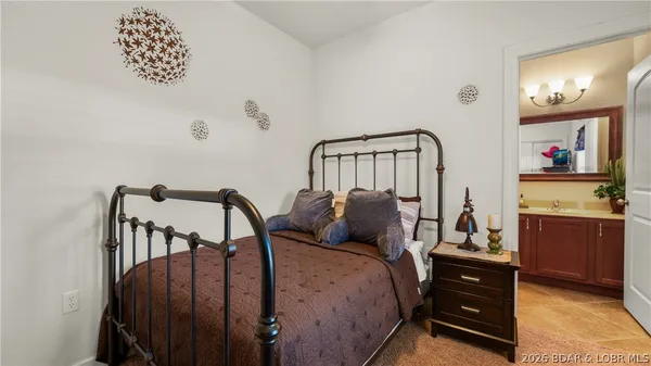 $425,000 | 186 Sunset Palms Drive, Unit 3I, Camdenton, MO 65020