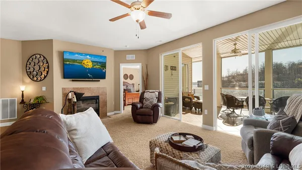 $425,000 | 186 Sunset Palms Drive, Unit 3I, Camdenton, MO 65020