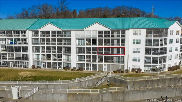 $425,000 | 186 Sunset Palms Drive, Unit 3I, Camdenton, MO 65020