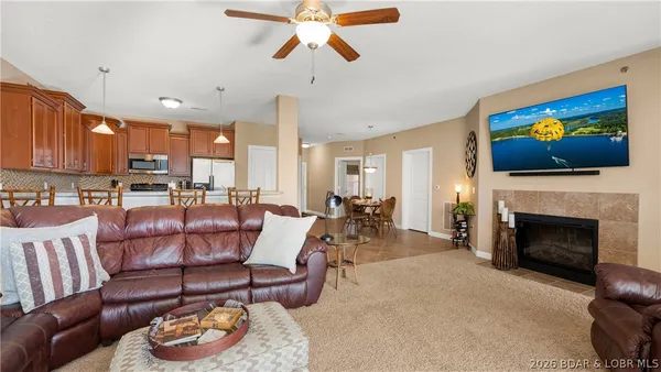 $425,000 | 186 Sunset Palms Drive, Unit 3I, Camdenton, MO 65020