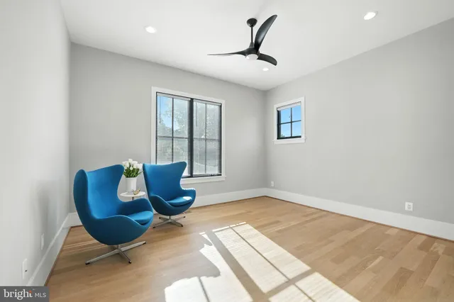 $2,850,000 | 1623 Dempsey Street, McLean, VA 22101