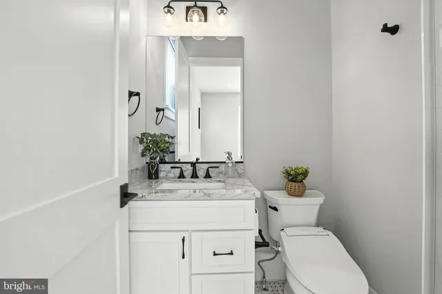 $2,850,000 | 1623 Dempsey Street, McLean, VA 22101