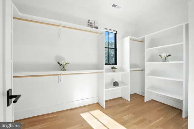 $2,850,000 | 1623 Dempsey Street, McLean, VA 22101