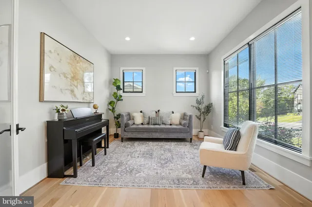 $2,850,000 | 1623 Dempsey Street, McLean, VA 22101