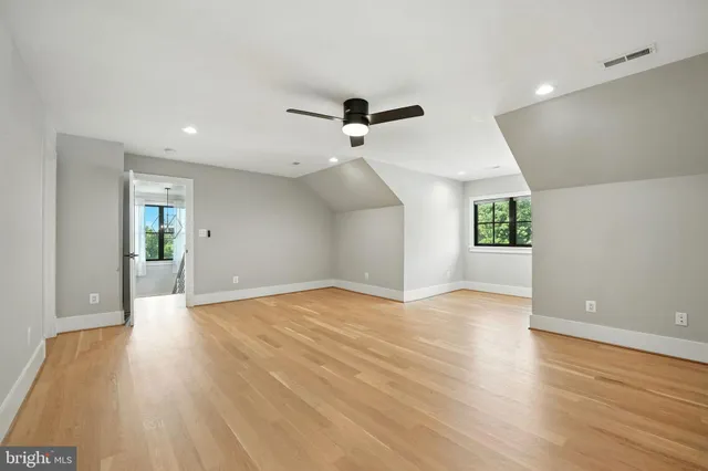 $2,850,000 | 1623 Dempsey Street, McLean, VA 22101