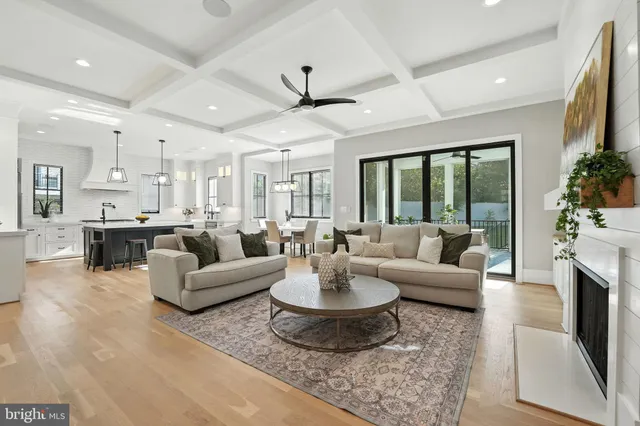 $2,850,000 | 1623 Dempsey Street, McLean, VA 22101