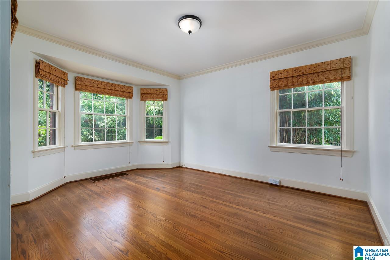 1453 Ridge Road Birmingham, AL 35209 - Photo 13 of 42