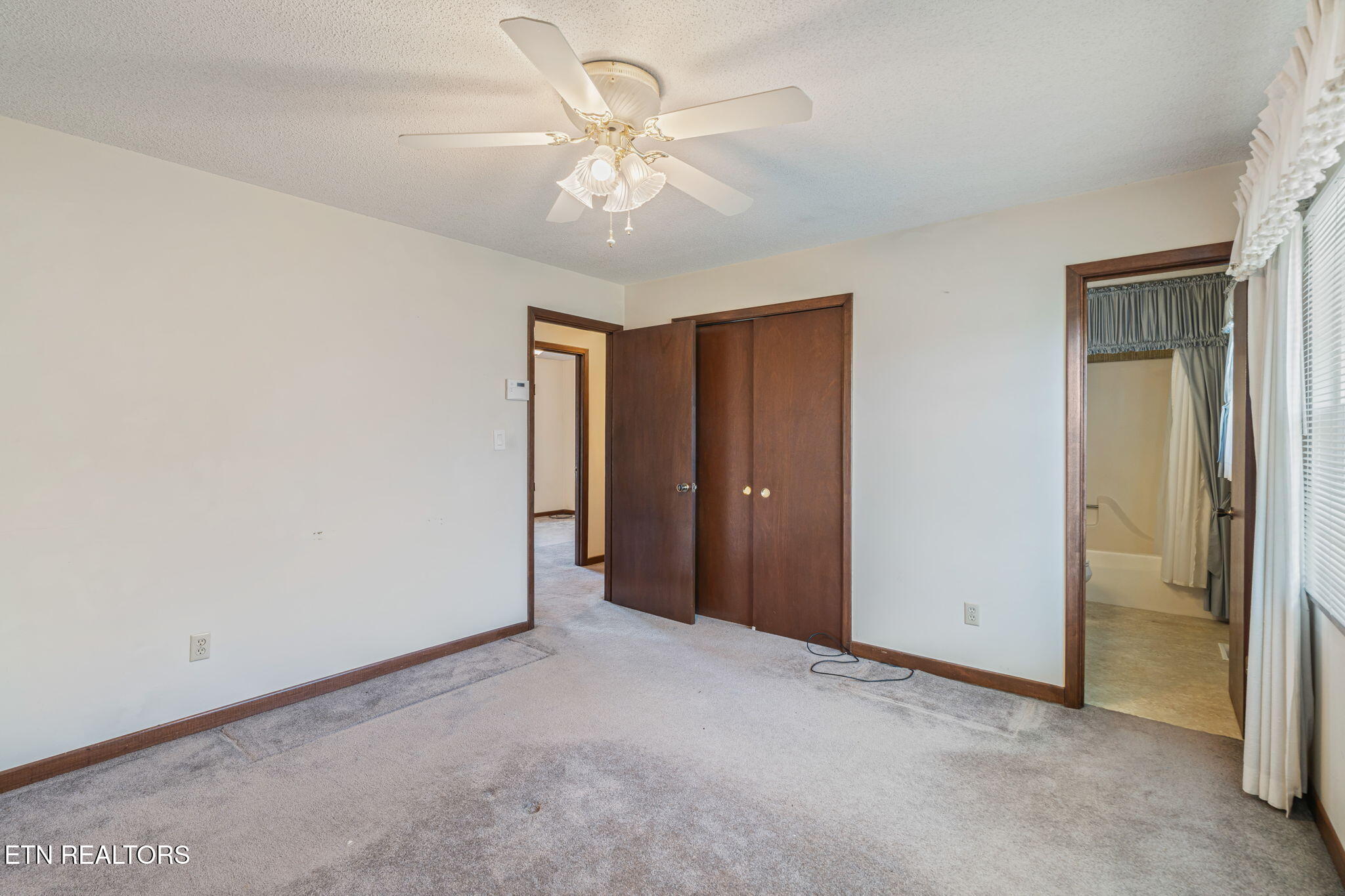 1312 Lula Bell Drive Powell, TN 37849 - Photo 23 of 42 26-web-or-mls-1312 Lula Bell Drive-27