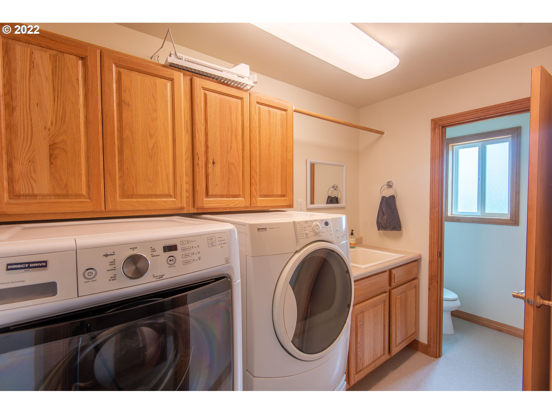 66270 Watertower Road North Bend, OR 97459 - Photo 27 of 31 Gallery Image 27
