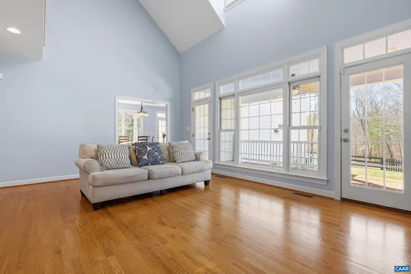 $895,000 | 381 Bybee Estates Lane, Palmyra, VA 22963