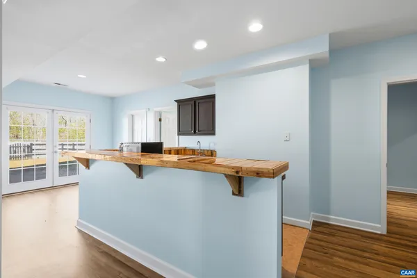 $895,000 | 381 Bybee Estates Lane, Palmyra, VA 22963