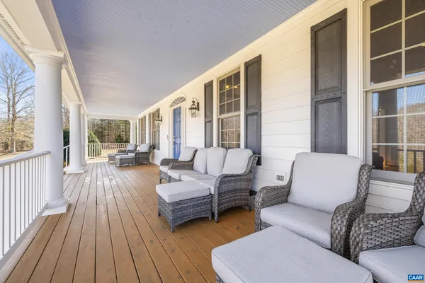 $895,000 | 381 Bybee Estates Lane, Palmyra, VA 22963