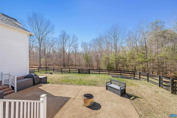 $895,000 | 381 Bybee Estates Lane, Palmyra, VA 22963