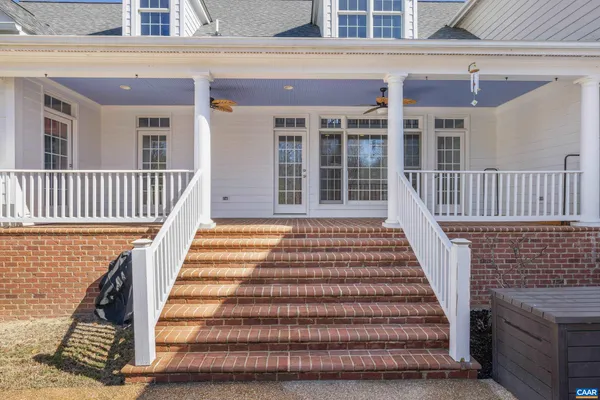 $895,000 | 381 Bybee Estates Lane, Palmyra, VA 22963