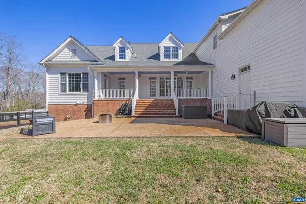 $895,000 | 381 Bybee Estates Lane, Palmyra, VA 22963