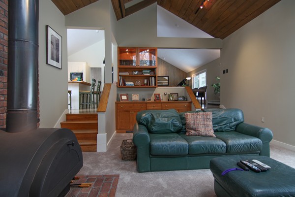 15 Robinwood Road Acton, MA 01720 - Photo 14 of 24 Gallery Image 14