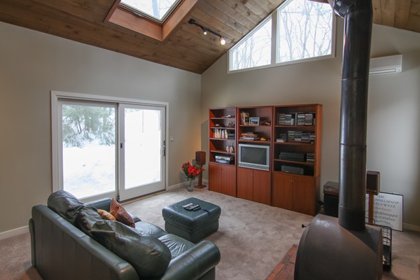 15 Robinwood Road Acton, MA 01720 - Photo 15 of 24 Gallery Image 15