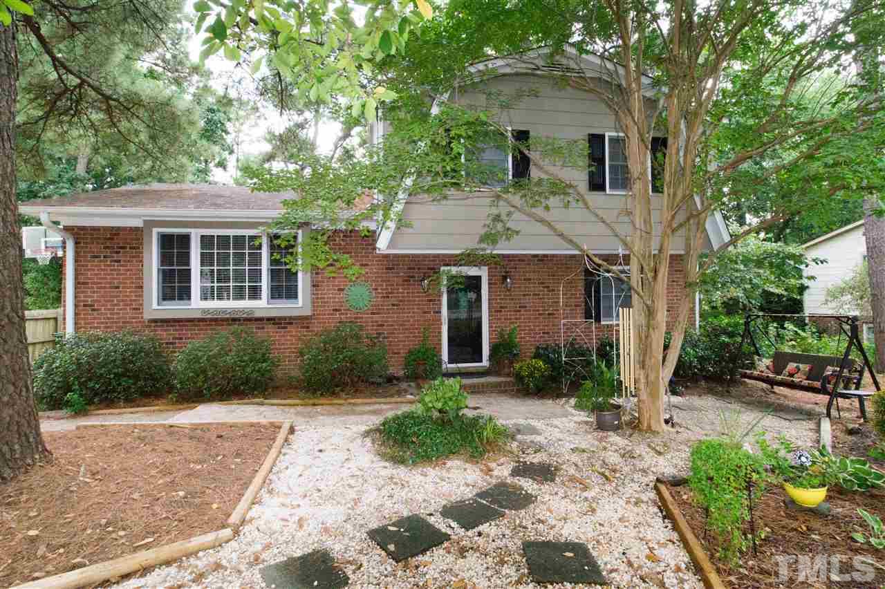 4125 Pittsford Road Raleigh, NC 27604 - Photo 1 of 20 a front view of a house with garden