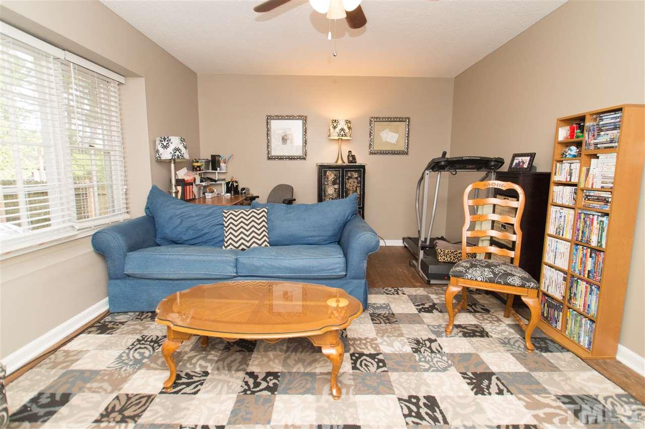 4125 Pittsford Road Raleigh, NC 27604 - Photo 13 of 20 a living room with furniture and a window