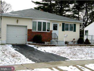 8 Amsterdam Road Hamilton, NJ 08620 - Photo 1 of 1