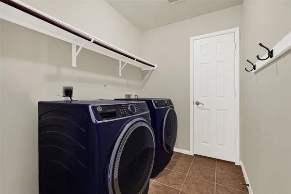 $375,000 | 17805 Arapaho Hill Lane, Humble, TX 77346