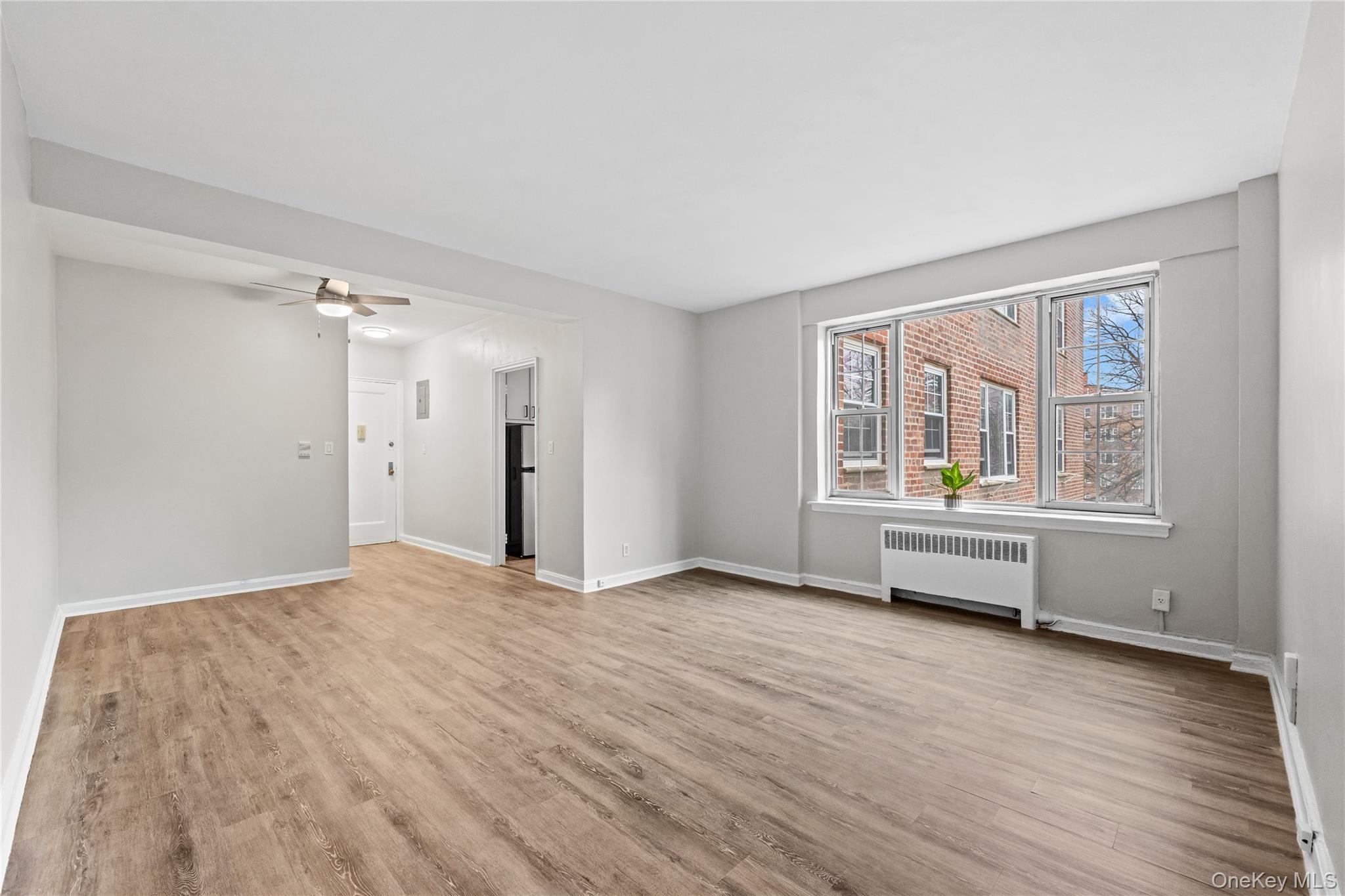 230 Pelham Road, Unit 4L New Rochelle, NY 10805 - Photo 14 of 30