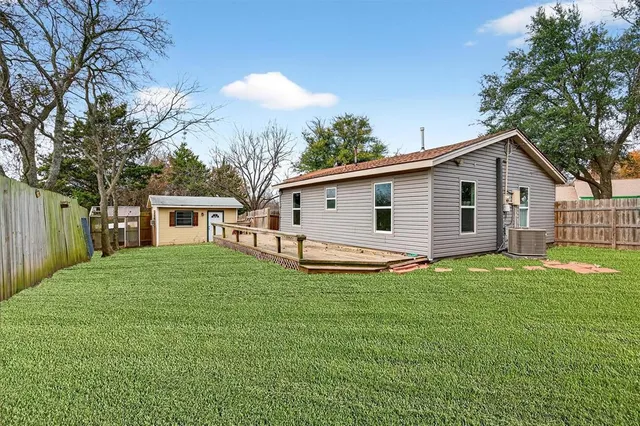 $165,000 | 1710 West Crawford Street, Denison, TX 75020